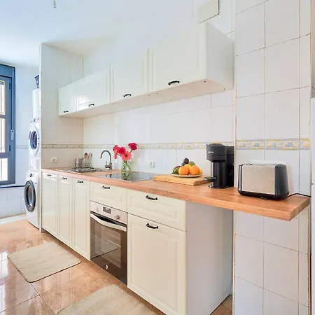 Apartamento Urban Oasis In Historic Málaga